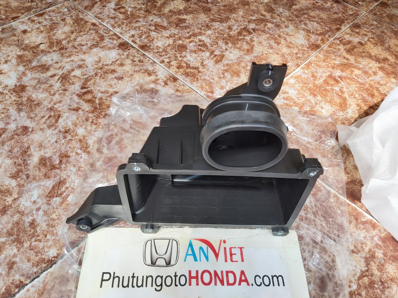 Nắp bầu lọc gió xe honda CRV 2008